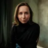 Headshot of Sarah Cullum, voiceover artist - Sarah is a British voiceover artist from the West Midlands